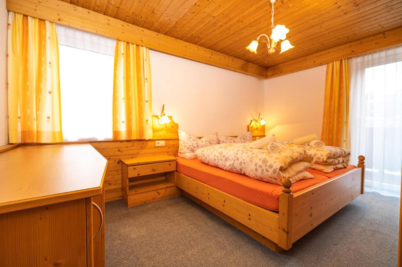 Haus Anton Soelden - Apartments & Zimmer Esterno foto